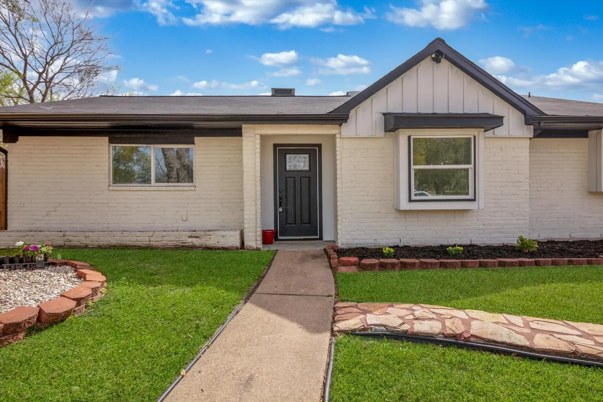 Houston Real Estate | View 13835 Waterville Way | Listing