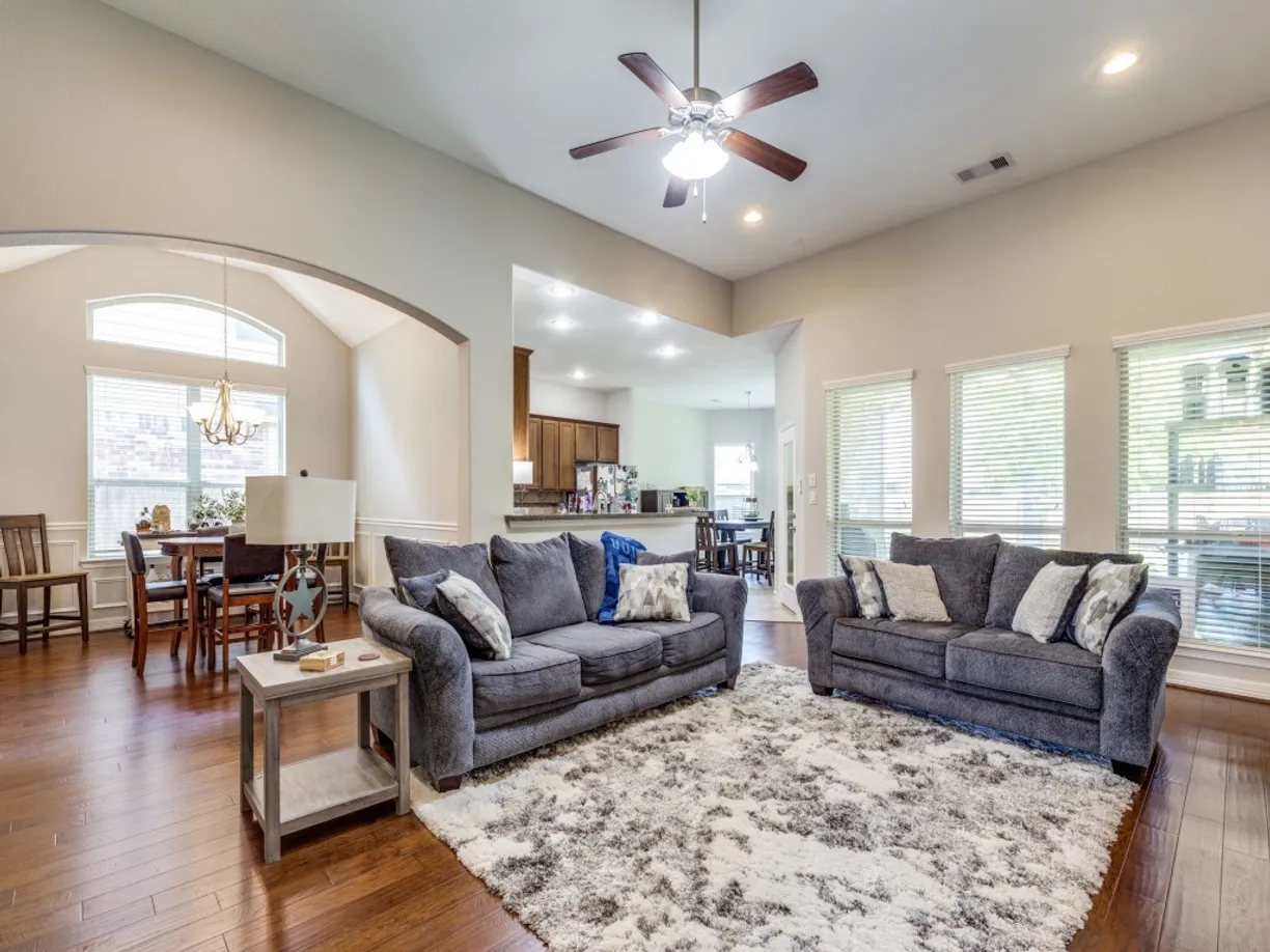 The Woodlands Real Estate | View 2054 Brookmont Drive | 3 Beds, 2 Baths