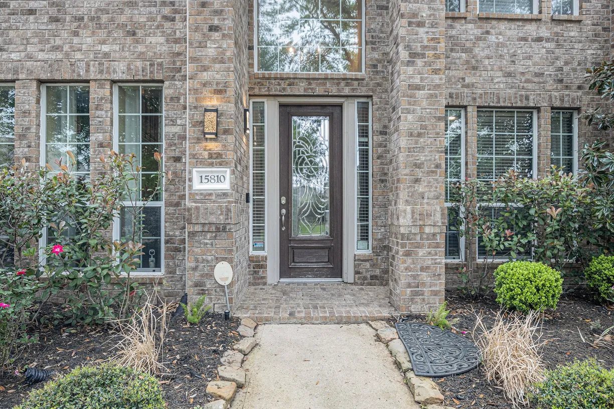 Houston Real Estate | View 15810 Sandisfield Lane | Listing