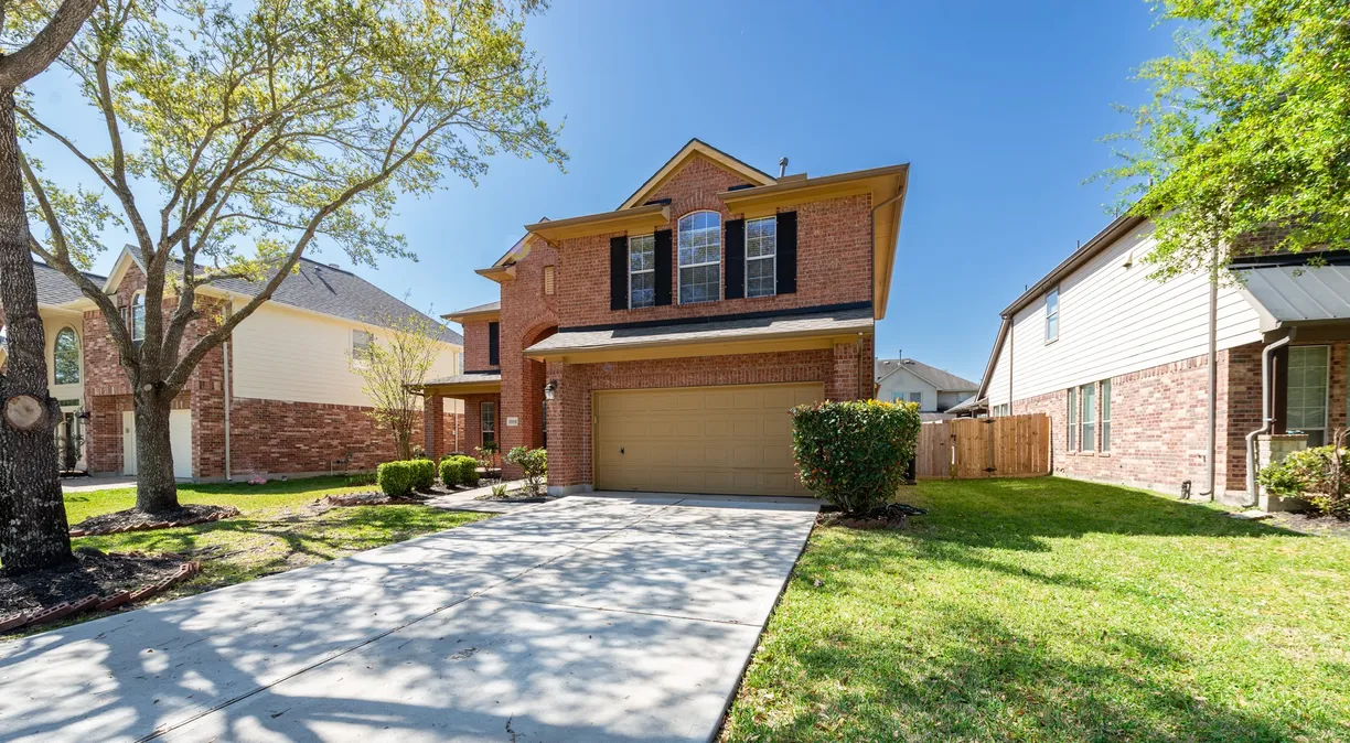 Houston Real Estate | View 12818 Quail Creek Drive | 4 Beds, 2 Baths