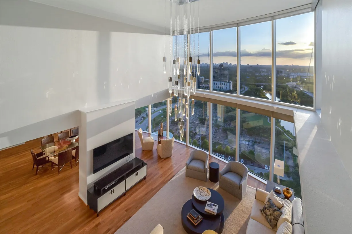 Houston Real Estate | View 3333 Allen Parkway, 3003 | 3 Beds, 4 Baths