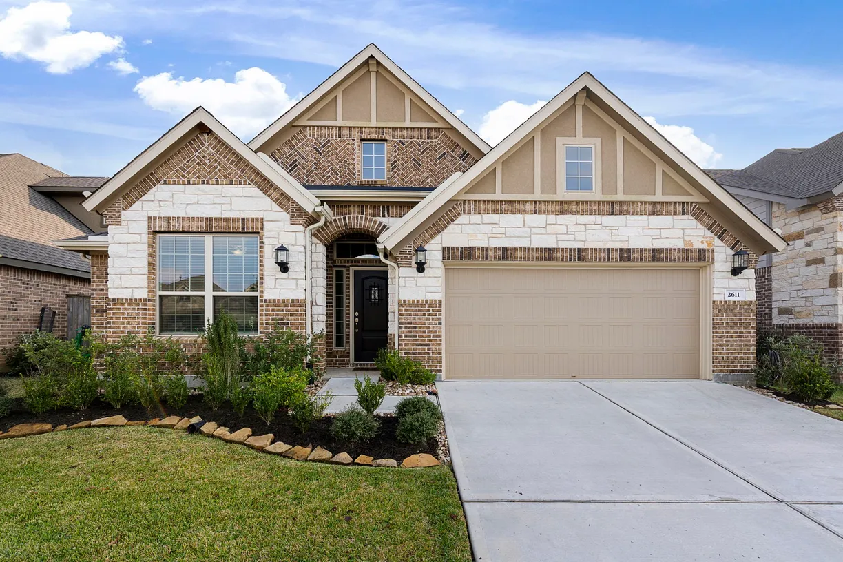 The Woodlands Real Estate | View 2611 Bright Rock Lane | 3 Beds, 2 Baths