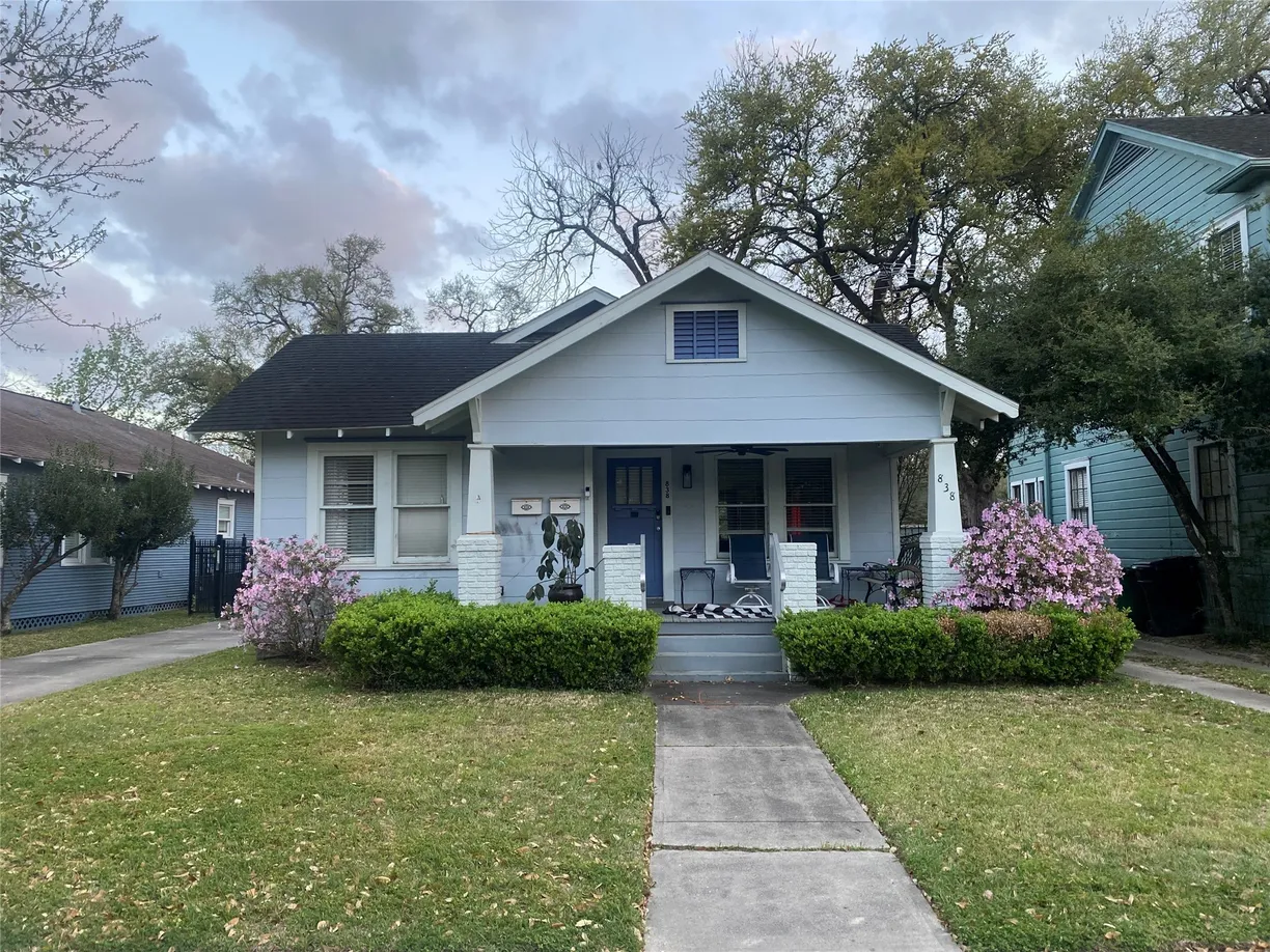Houston Real Estate | View 838 Key Street | 3 Beds, 2 Baths