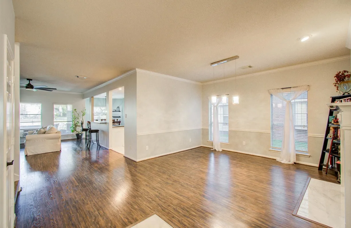 Houston Real Estate | View 7714 Trophy Place Drive | Listing