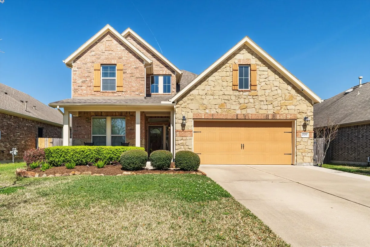 Houston Real Estate | View 2708 Kenton Hills Court | 4 Beds, 3 Baths