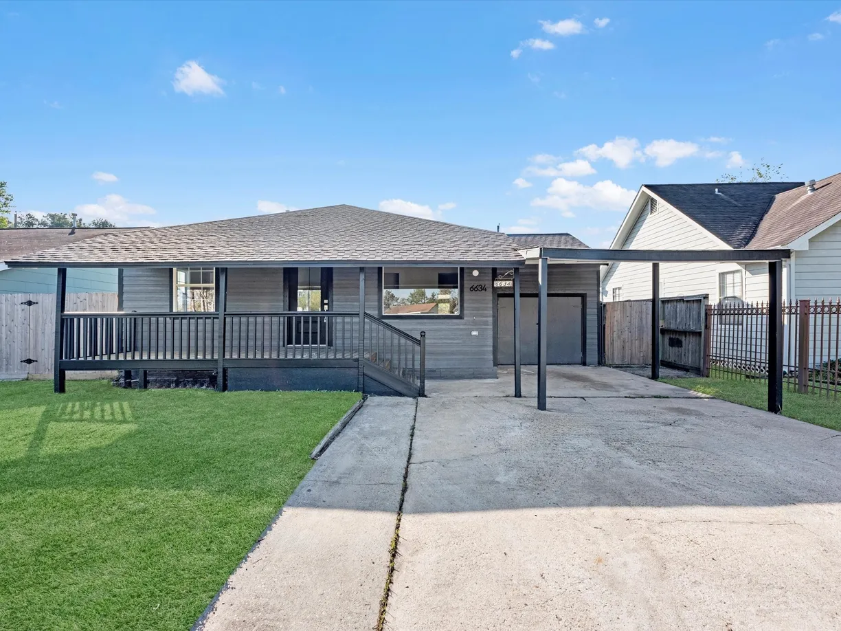 Houston Real Estate | View 6634 Japonica Street | 3 Beds, 2 Baths