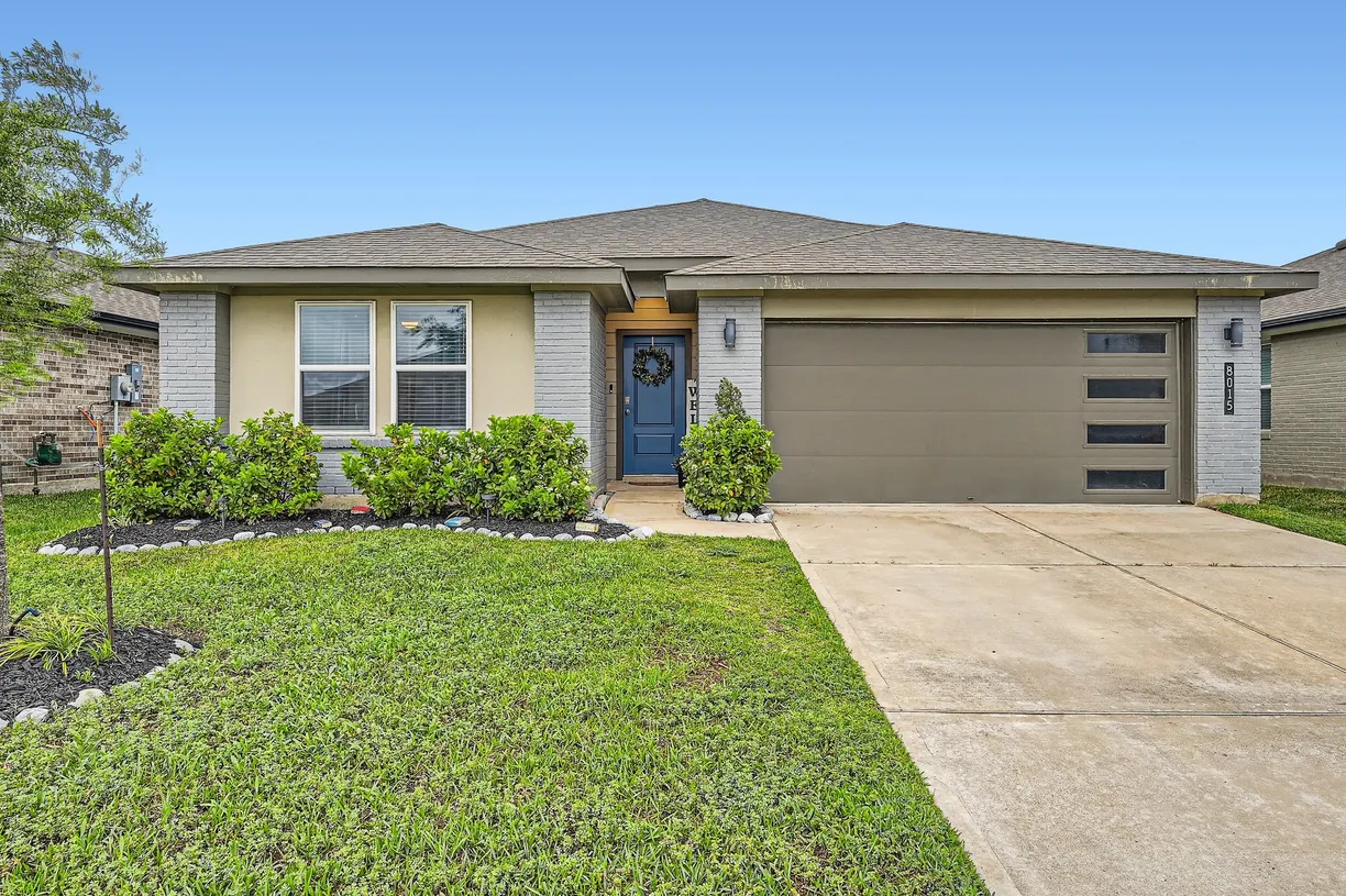 Houston Real Estate | View 8015 House Bank Lane | 4 Beds, 2 Baths