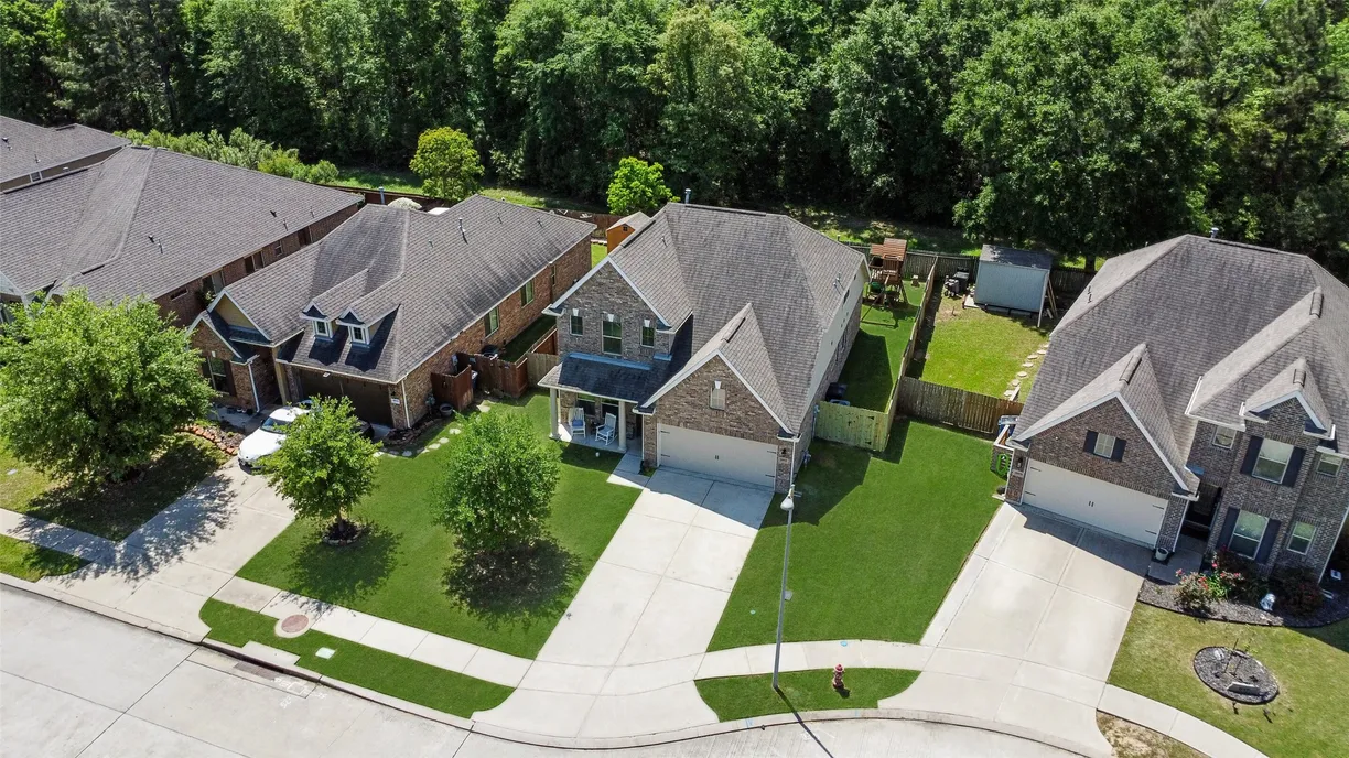Houston Real Estate | View 18931 S Sapling Oaks Place | Listing