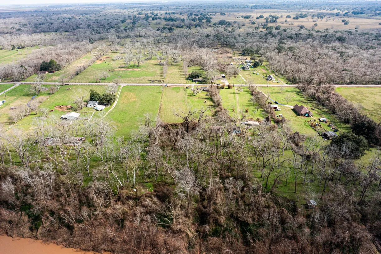 Houston Real Estate | View 00 CountyRoad 42 | Listing