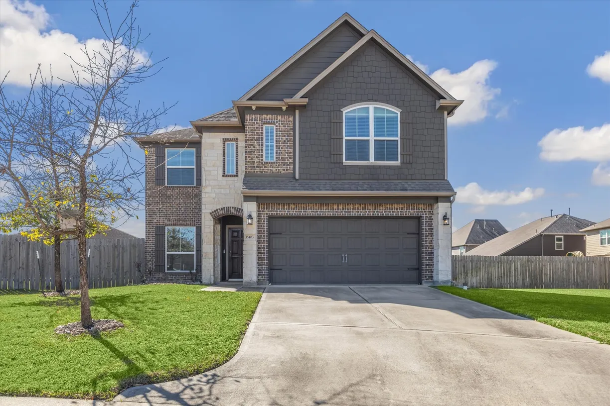 Houston Real Estate | View 15403 Elm Sky Court | Listing