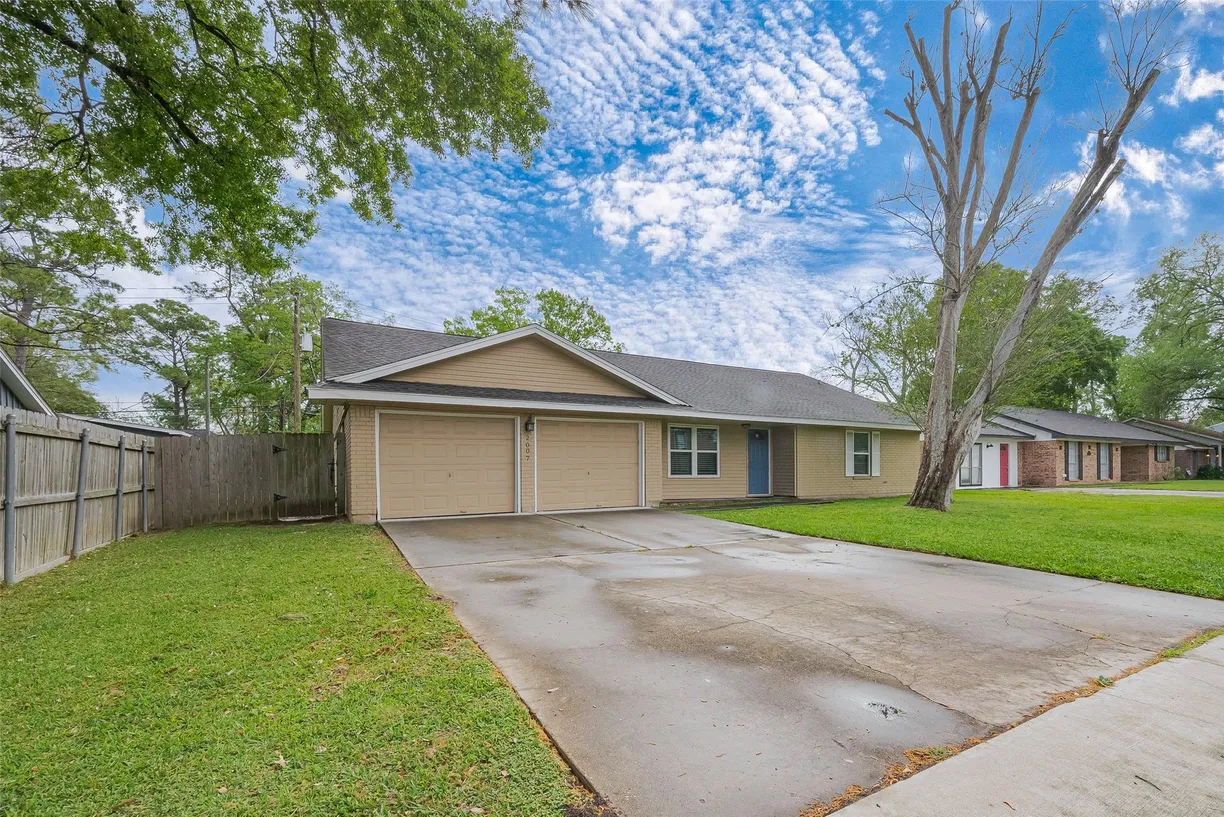 Houston Real Estate | View 2007 Lamar Drive | Listing