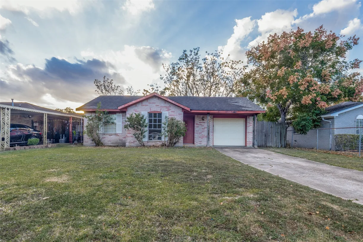 12930 Segrest Drive, Houston, TX 77047 Property for sale
