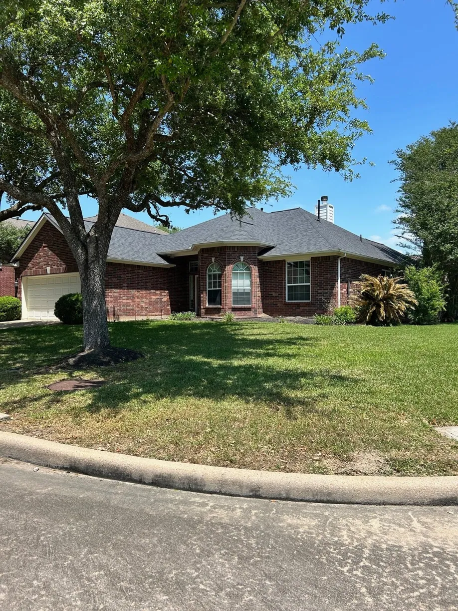 Houston Real Estate | View 3343 Summerwood Lane | Listing