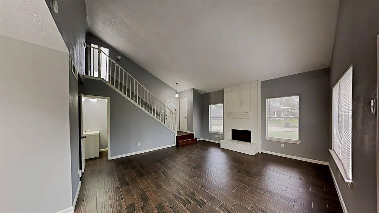 Houston Real Estate | View 2610 S Belgravia Drive | Listing