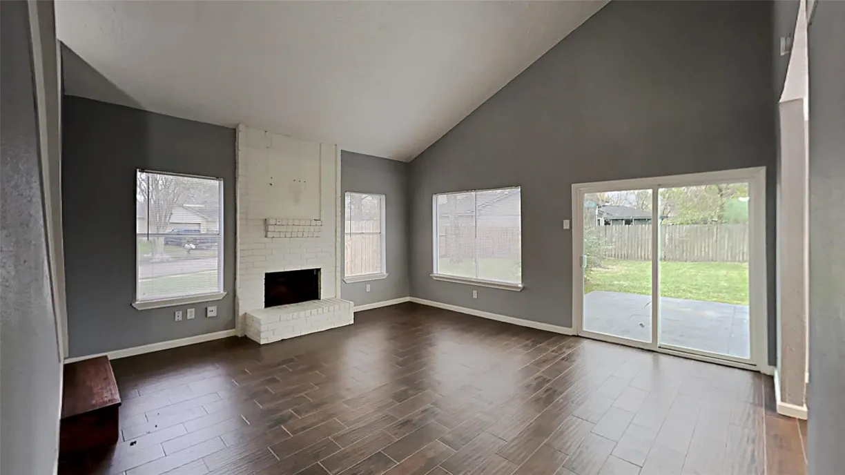 Houston Real Estate | View 2610 S Belgravia Drive | Listing