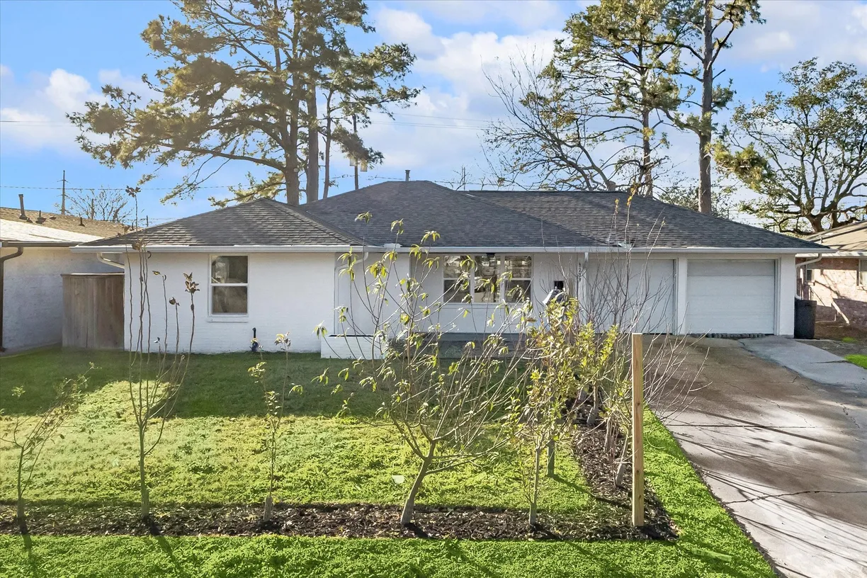 Houston Real Estate | View 1239 Clovis Road | Listing