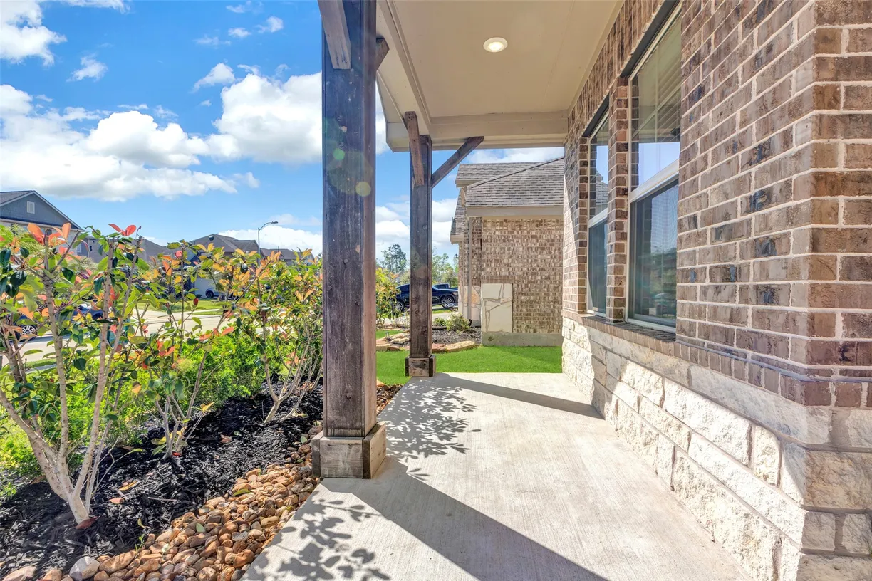 The Woodlands Real Estate | View 28024 Dove Chase Drive | Listing