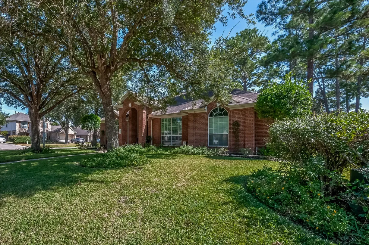 Houston Real Estate | View 18630 Camellia Estates Lane | Listing