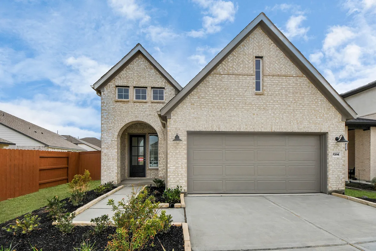 Houston Real Estate | View 7314 Blue Gentiana Lane | 3 Beds, 2 Baths