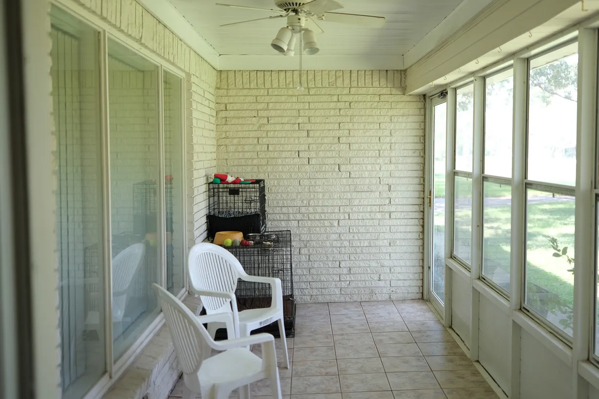 Houston Real Estate | View 3415 Shadycrest Drive | Listing