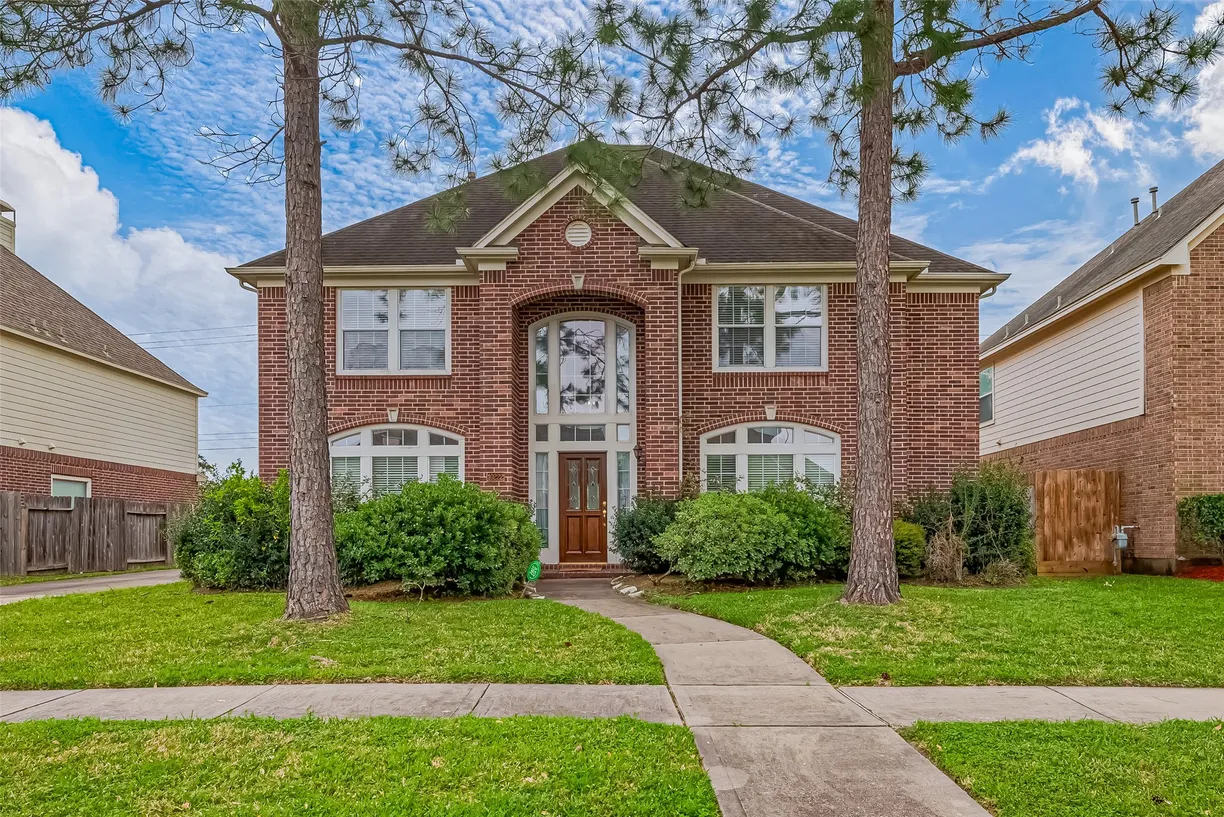 Houston Real Estate | View 10222 Park Meadow dr Drive | 4 Beds, 3 Baths
