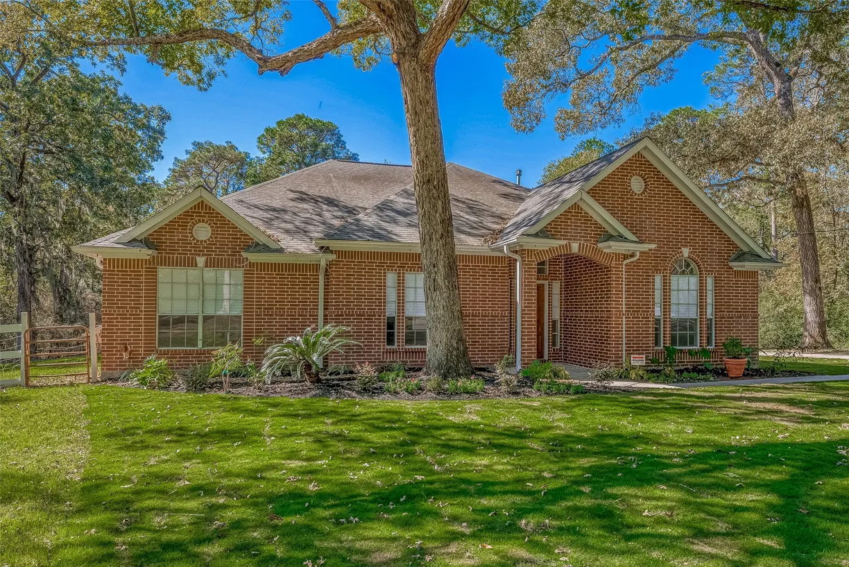 The Woodlands Real Estate | View 53 Creek Forest Lane | Listing
