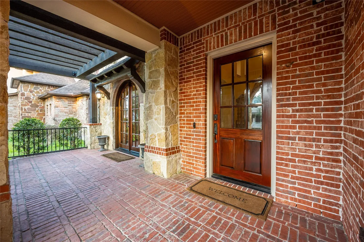 Houston Real Estate | View 14614 Paloma Glen Lane | Listing