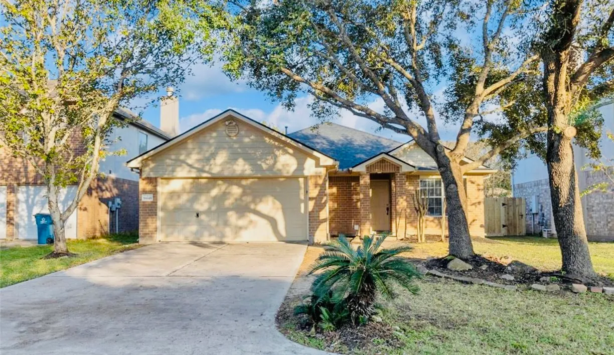 Houston Real Estate | View 18646 Artesian Way Lane | 3 Beds, 2 Baths