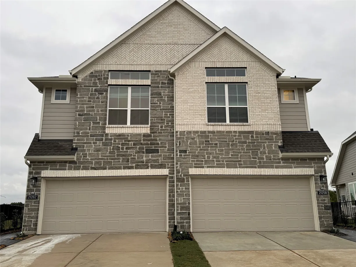 Houston Real Estate | View 21262 Black Gap Wildlife Drive | 3 Beds, 2 Baths