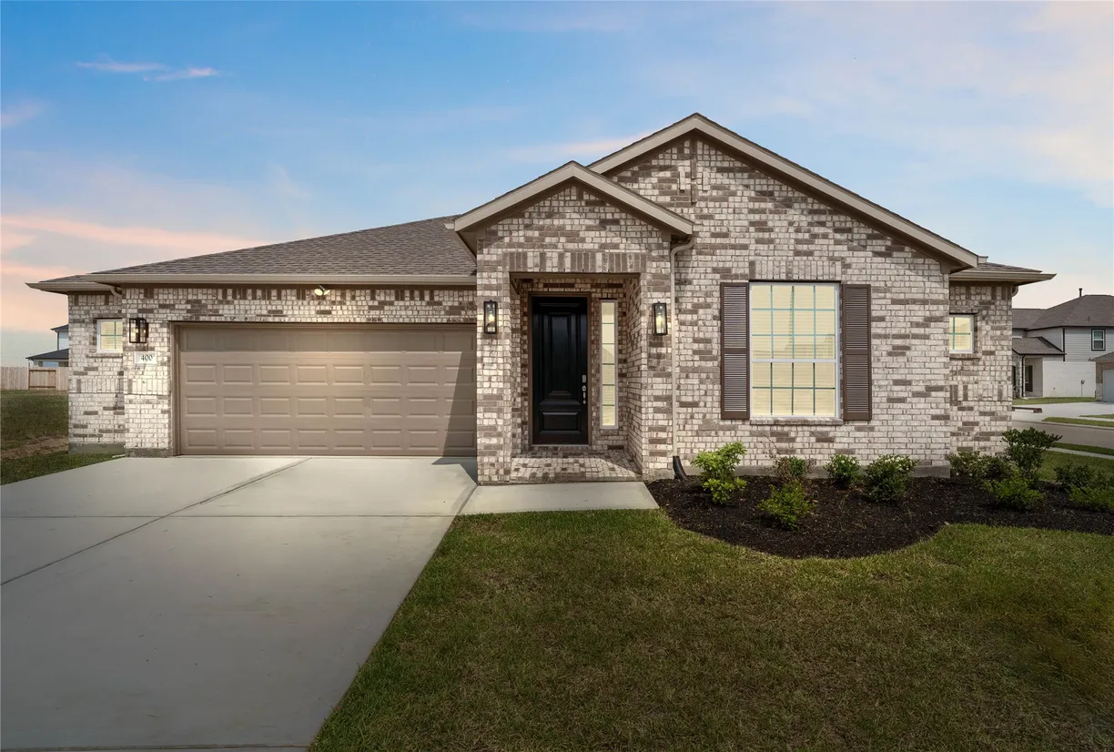 Houston Suburbs Real Estate | View 400 Elmbrook Terrace Way | 3 Beds, 2 Baths