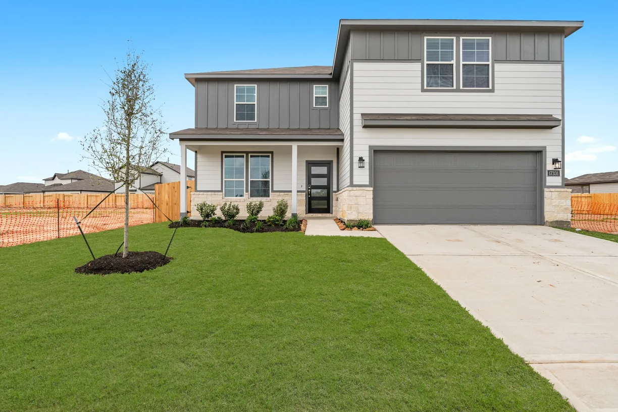 Houston Suburbs Real Estate | View 17331 White Peace Drive | 4 Beds, 3 Baths