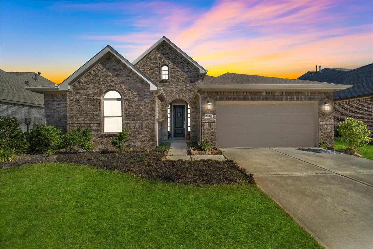 Houston Real Estate | View 2239 Ginger Trail Lane | Listing