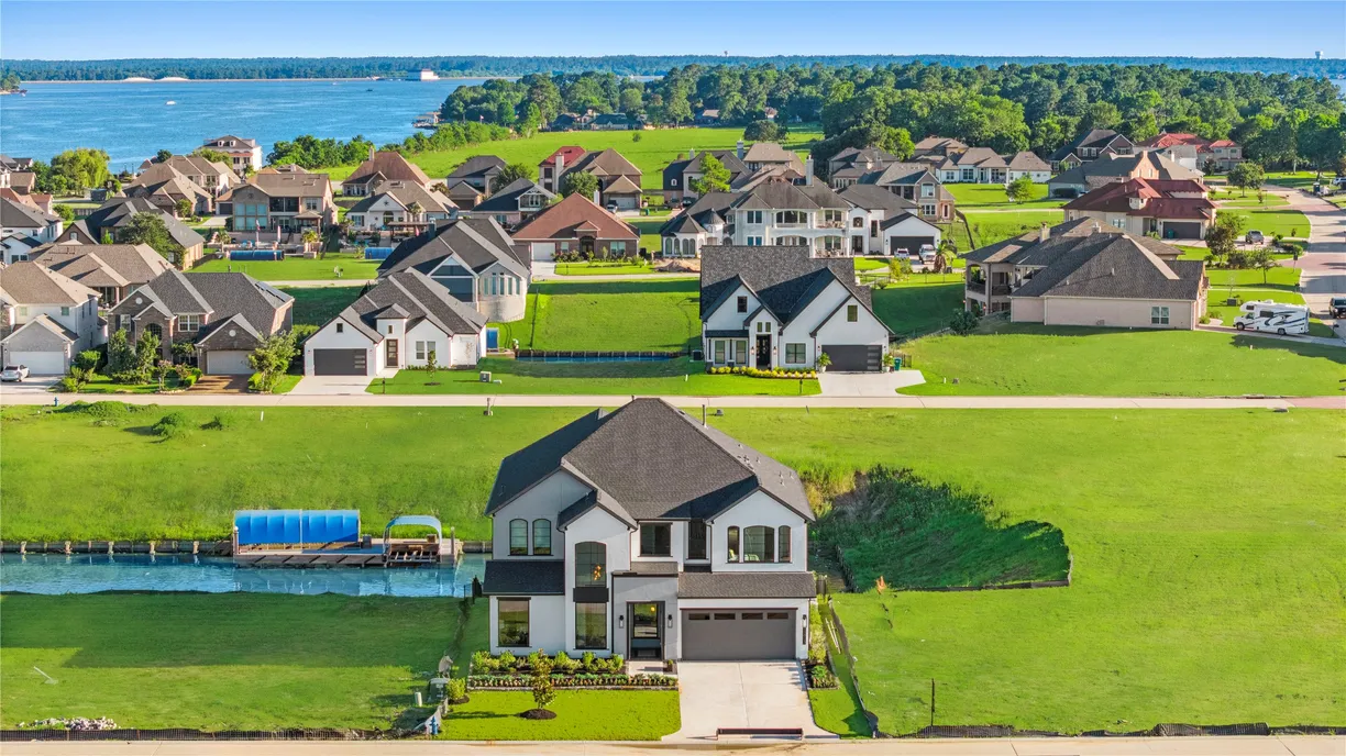 Houston Real Estate | View 12913 French Quarter Drive | 5 Beds, 5 Baths