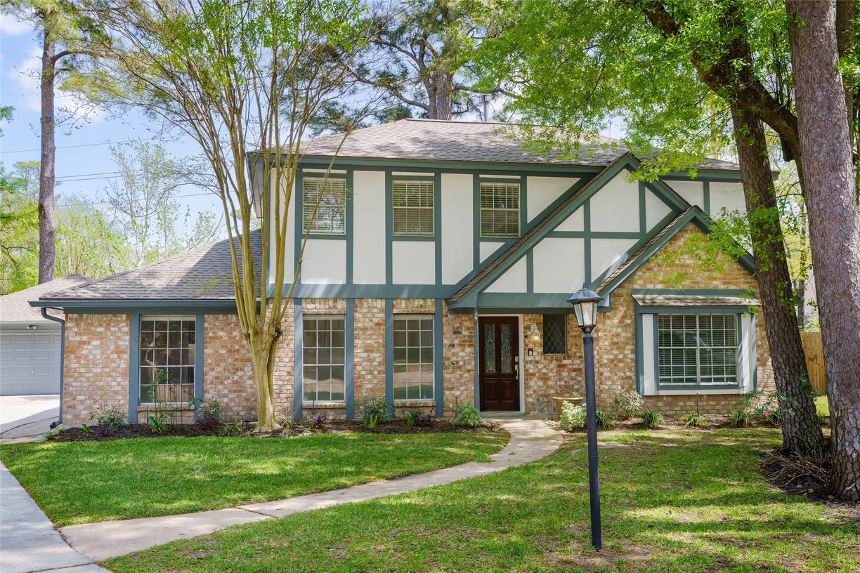 Houston Real Estate | View 11602 Jaycreek Drive | 4 Beds, 2 Baths