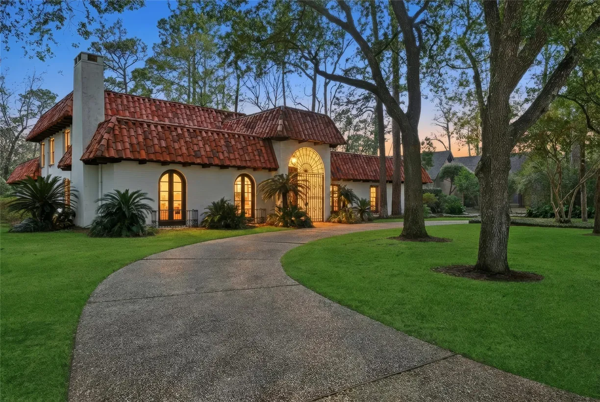 411 Hunters Park Lane, Houston, TX 77024 Property for sale