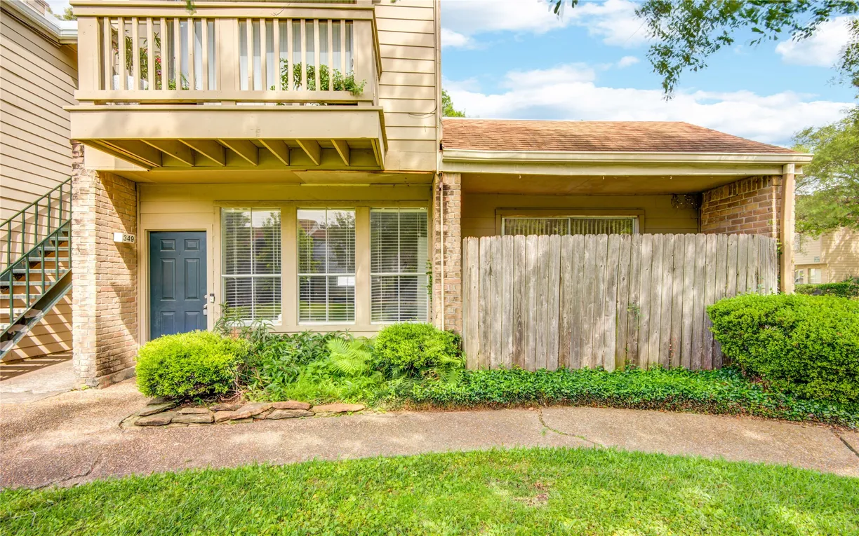 Houston Real Estate | View 2100 Tanglewilde Street, 349 | Listing