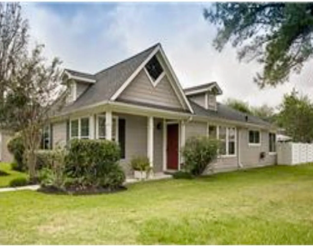 Houston Real Estate | View 10011 Farrell Drive | 3 Beds, 2 Baths