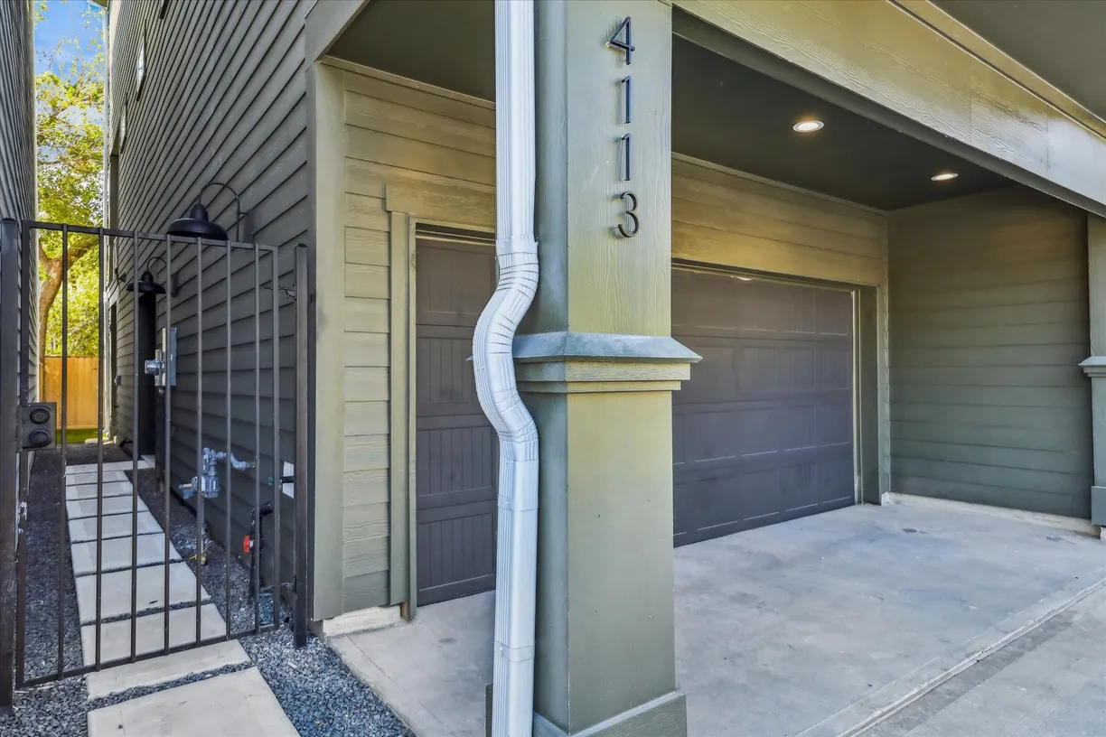 Houston Real Estate | View 4123 De George Street | Listing