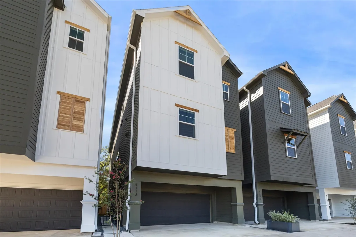 Houston Real Estate | View 4123 De George Street | Listing