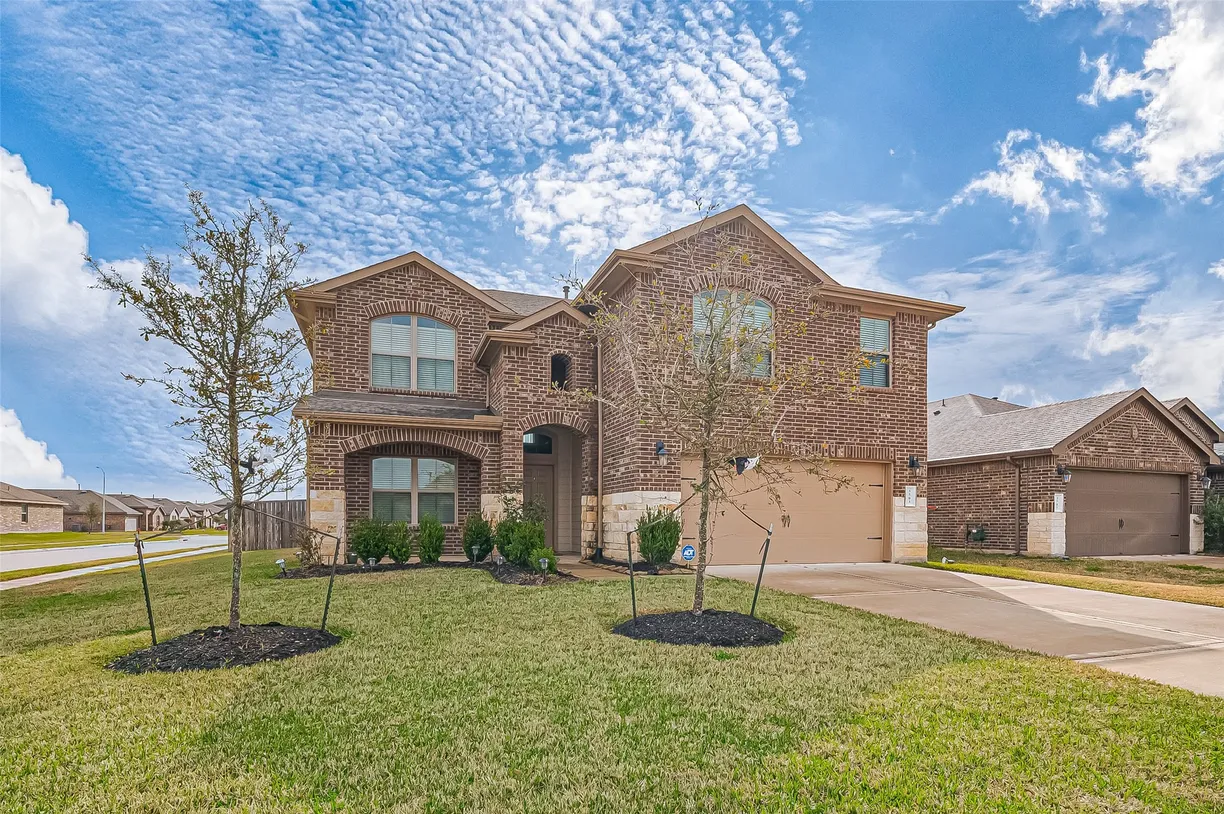 Houston Real Estate | View 3503 Windham Way | 4 Beds, 2 Baths