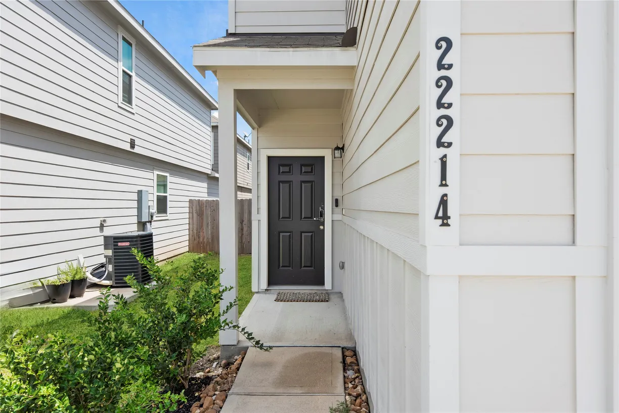 Houston Real Estate | View 22214 Sovereign Heights Lane | Listing