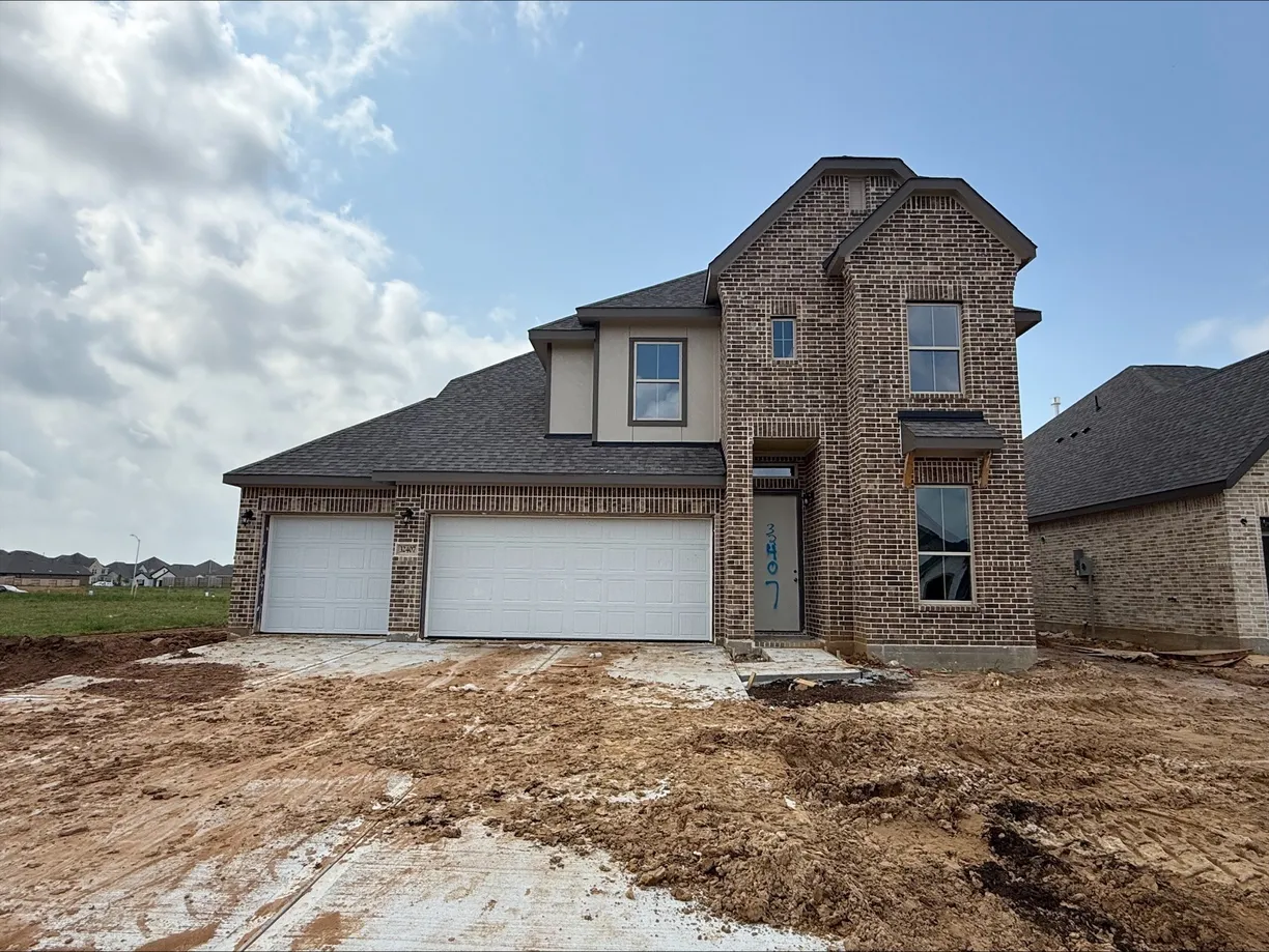 Houston Suburbs Real Estate | View 32407 Willow Hollow Way | Listing