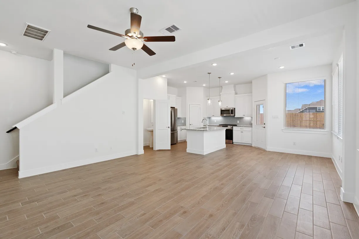 Houston Real Estate | View 5218 Capricorn Way | Listing