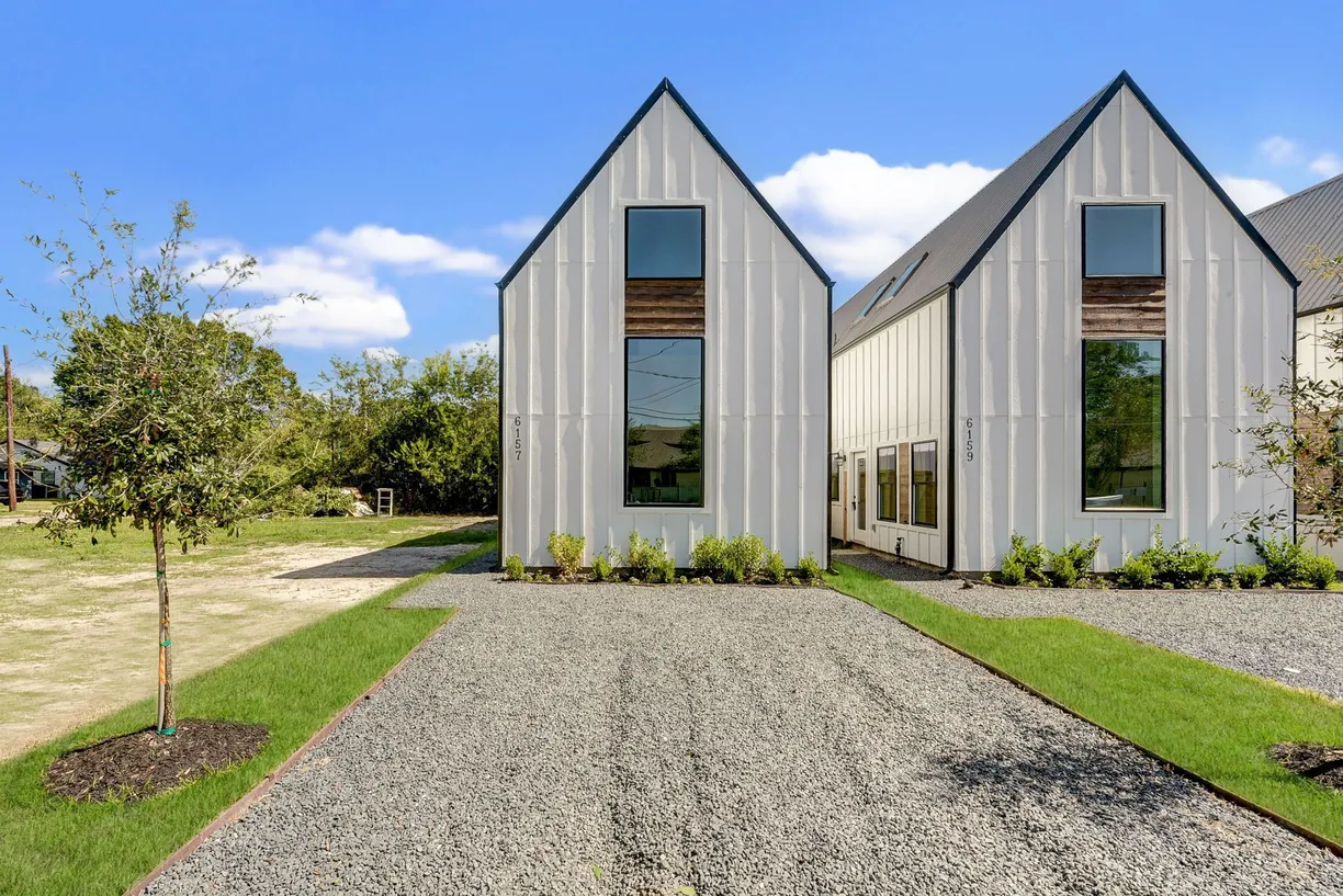 Houston Real Estate | View 6159 Culberson Street | 2 Beds, 2 Baths