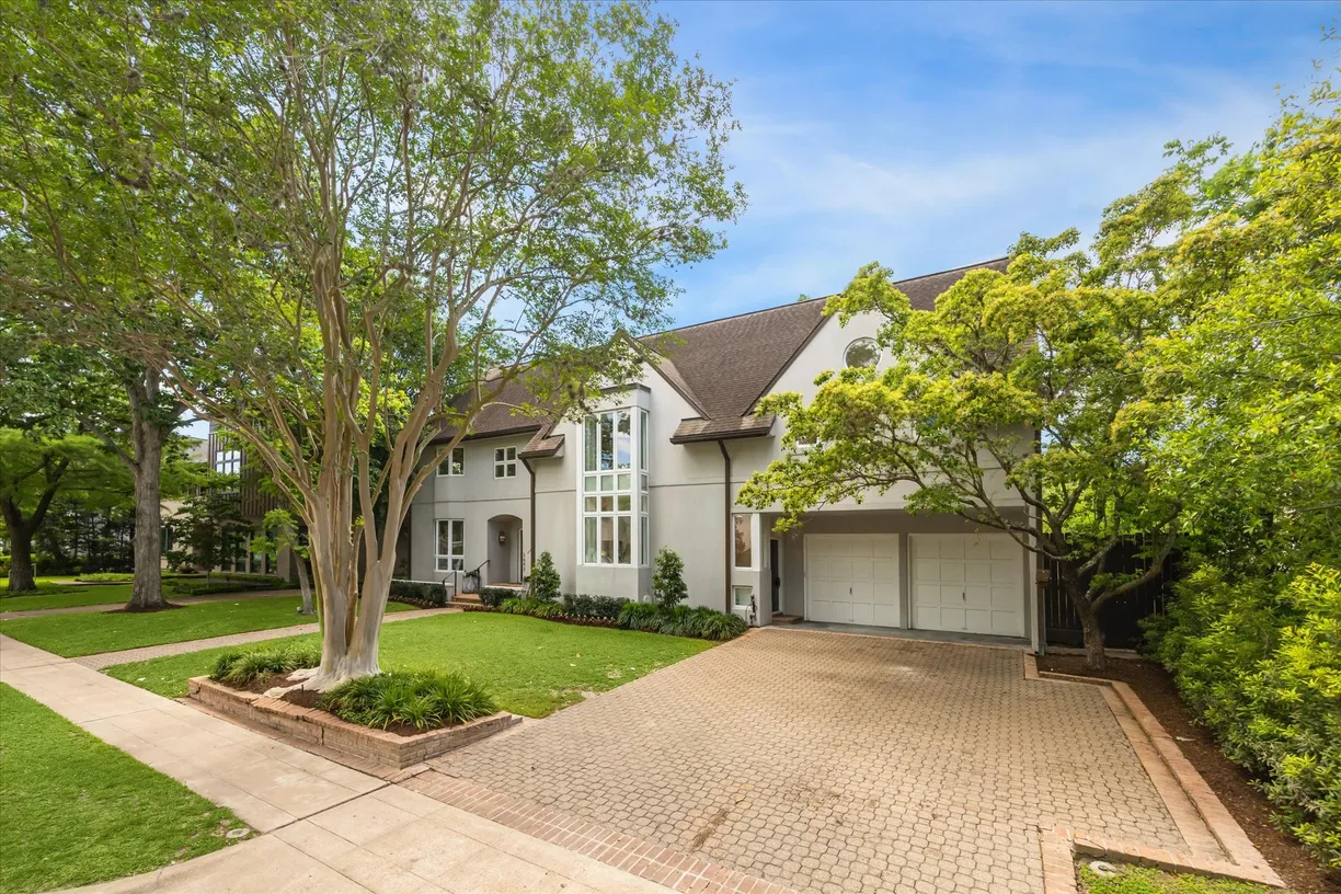 Houston Real Estate | View 3643 Overbrook Lane | Listing