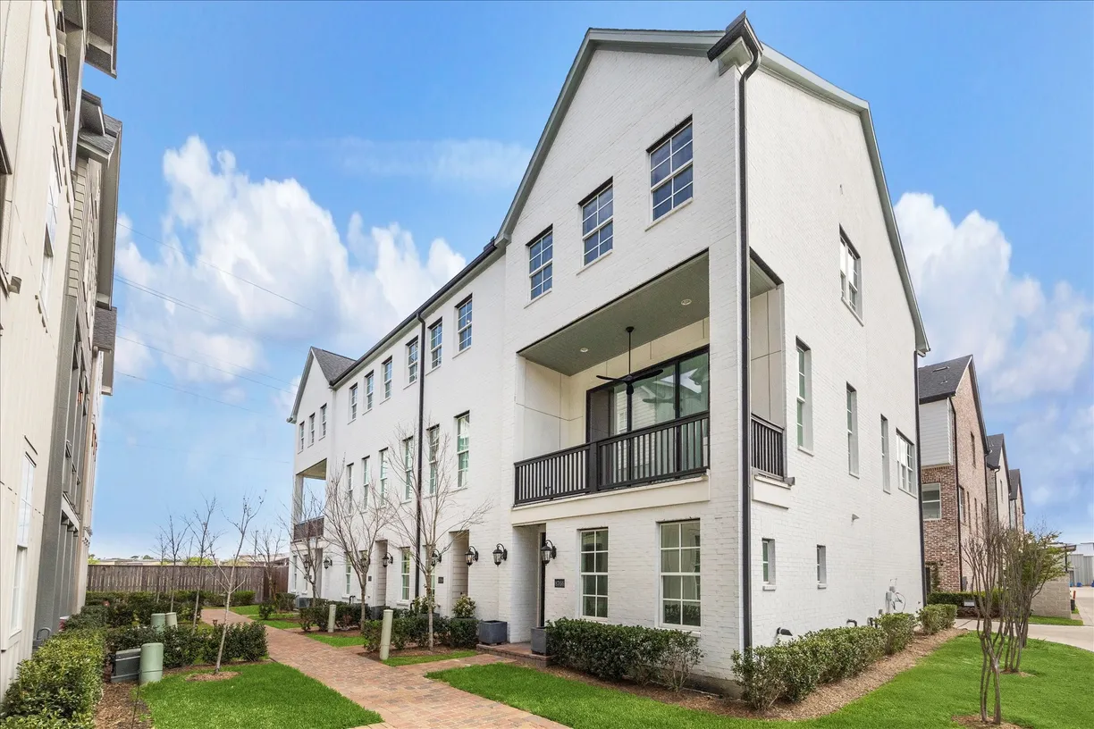 Houston Real Estate | View 8764 Park Kolbe Lane | Listing
