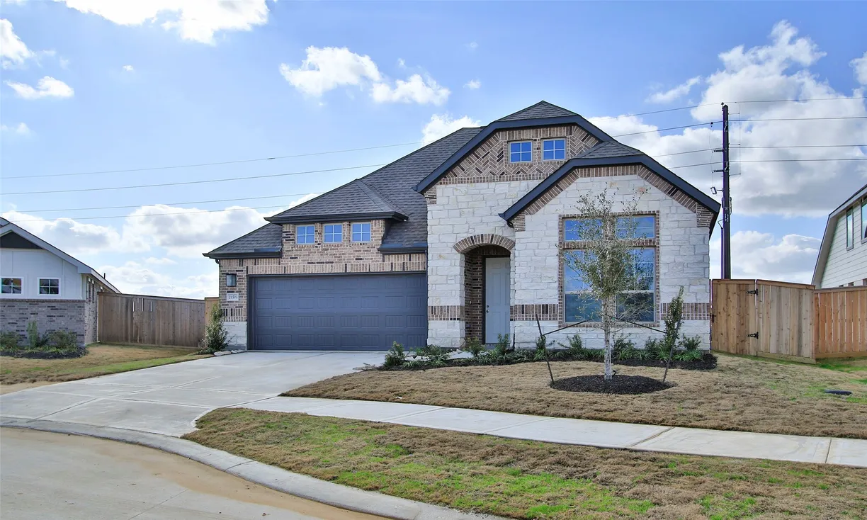 Houston Suburbs Real Estate | View 21503 Evergreen Manor Drive | 3 Beds, 2 Baths