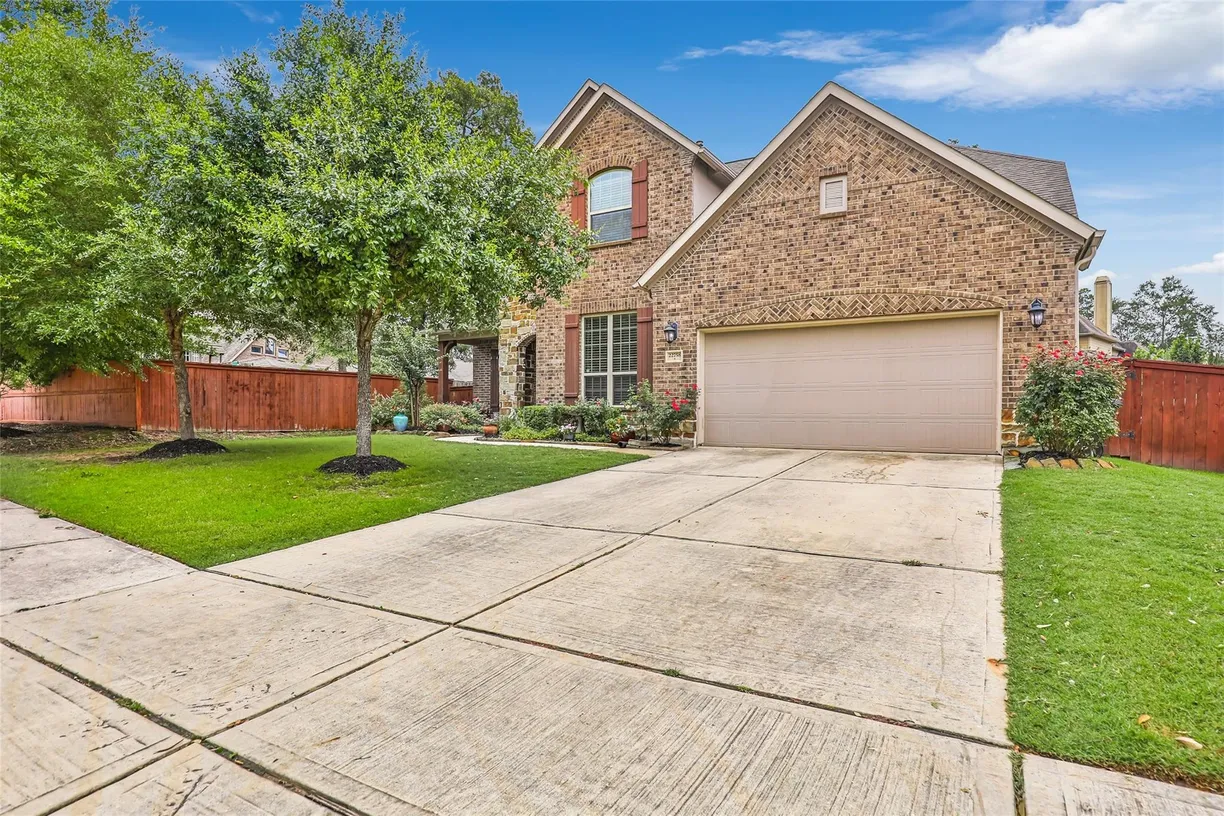 Houston Real Estate | View 22758 Soaring Woods Lane | 5 Beds, 4 Baths