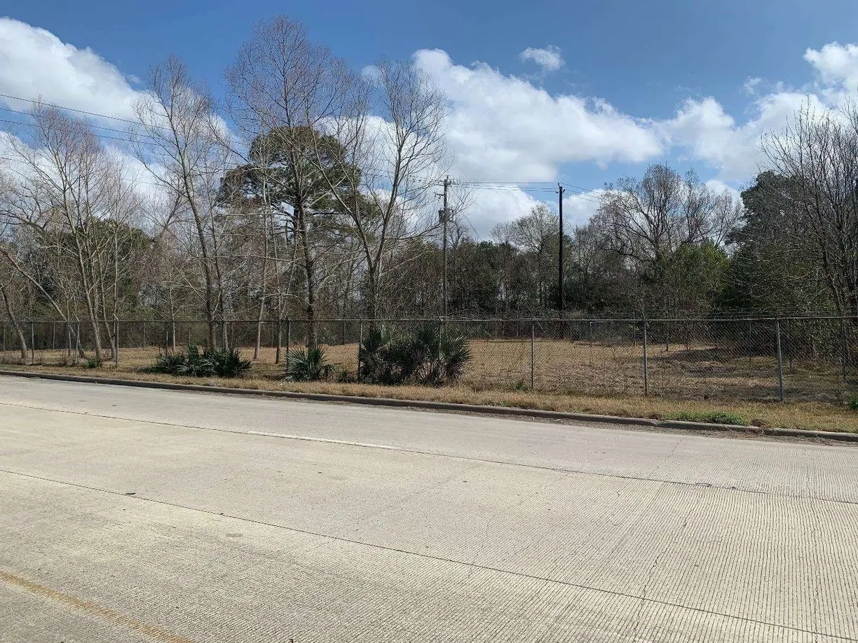 Houston Real Estate | View 12710 Crosby Freeway | Listing