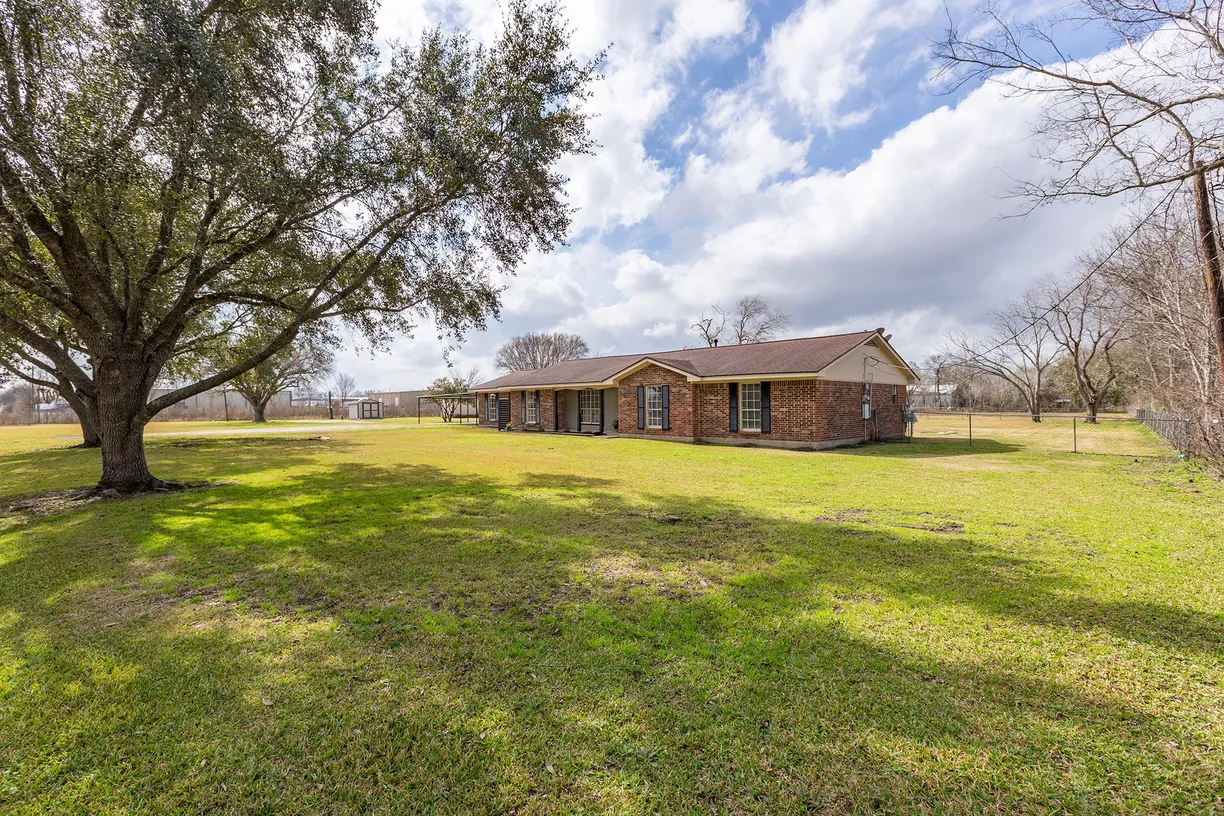 Houston Real Estate | View 17602 Pearland Sites Road | Listing